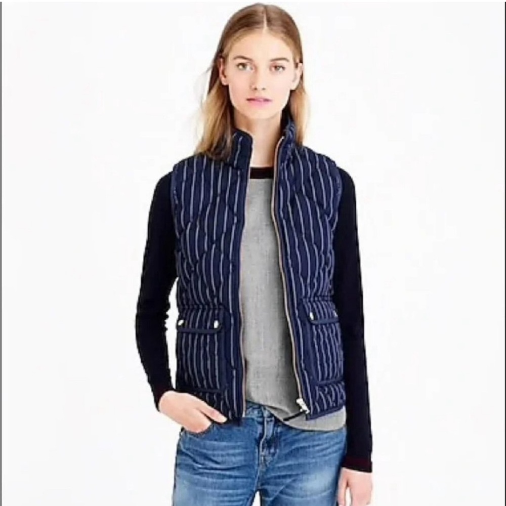 J. Crew Excursion Quilted Puffer Vest Navy Blue Pin Stripe Down size XL - Picture 9 of 9